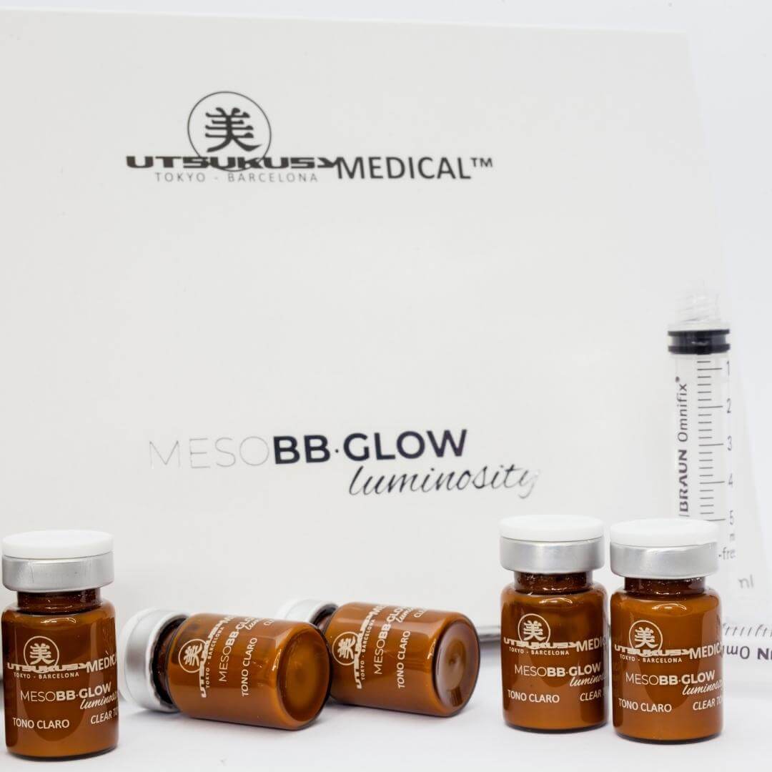 meso-bb-glow-serum-Light-Tone-ampulle-und-verpackung BB Glow Meso Serum light Tone - steriles Microneedling Serum - Utsukusy Cosmetics- Ampulle